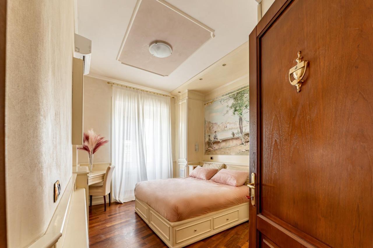 Downtown Luxury B&B - Termini Train Station Roma Ngoại thất bức ảnh