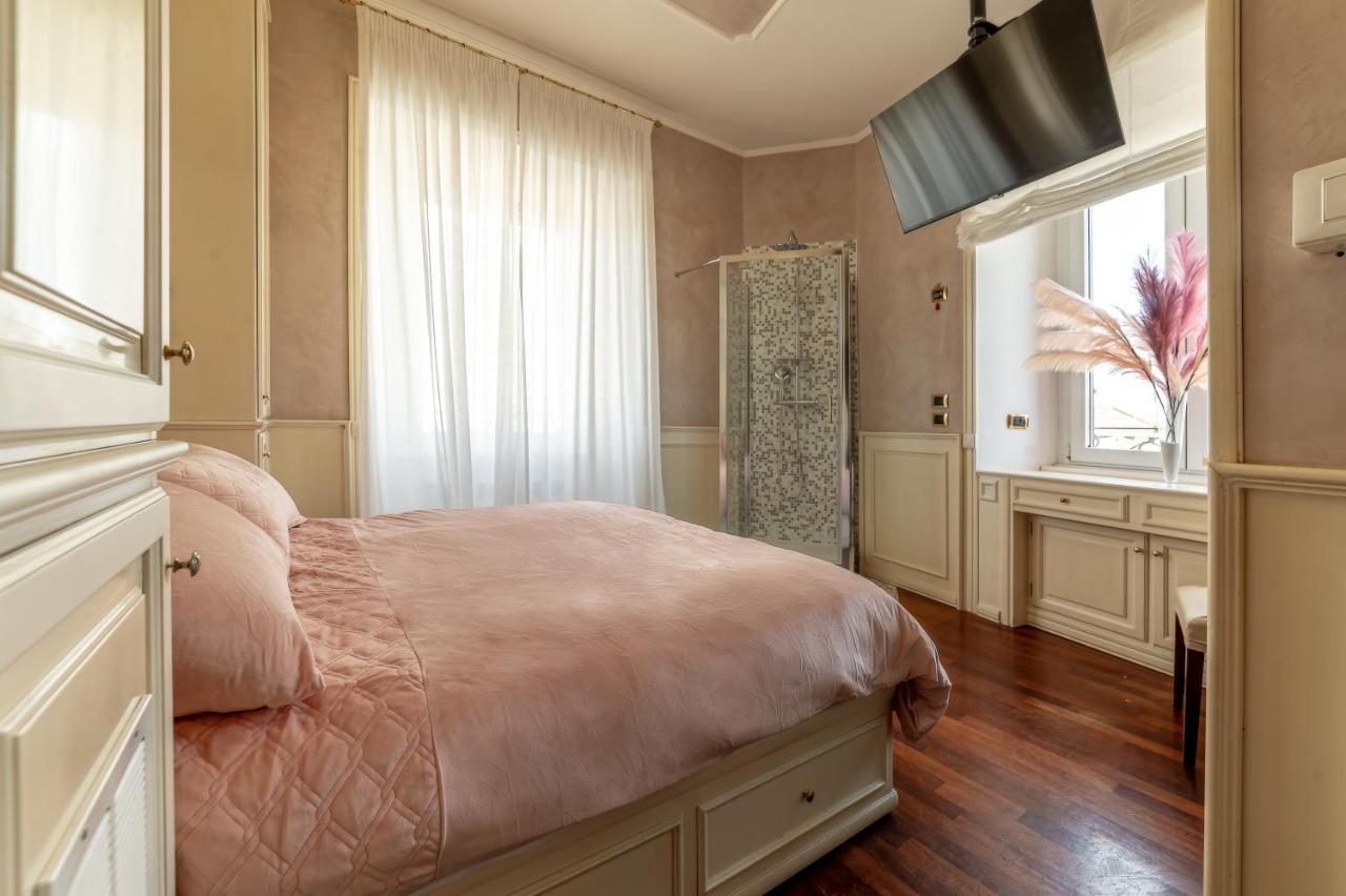 Downtown Luxury B&B - Termini Train Station Roma Ngoại thất bức ảnh